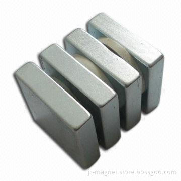 NdfeB Permanent Magnets with N35 Magnetic Performance and Zinc Surface Treatment